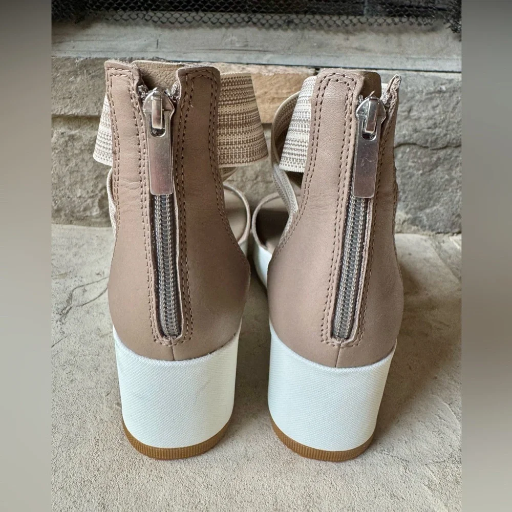 Sorel Women's Tan Platform Sandals with Elastic Ankle Wrap Size 8